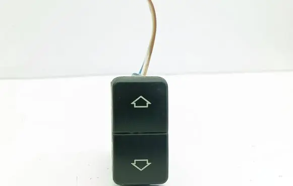 BMW 5 E39 Electric window control switch 1387194