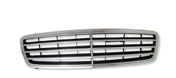 Mercedes-Benz C W203 Front grill A2038800223