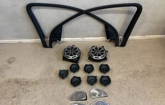 Mercedes-Benz GLE W167 Audio system kit A1678203002 A1678202801 A1678203700