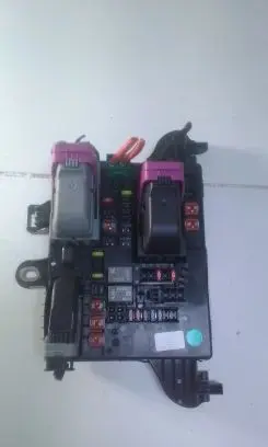 Opel Insignia A Fuse module 1327731904 13277319NC 22163602109