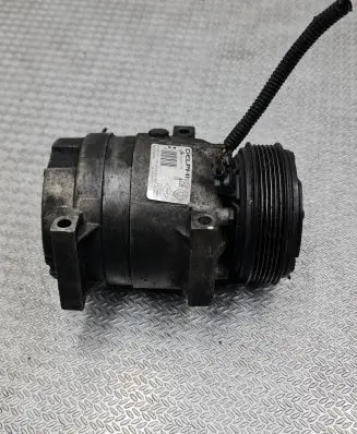 Renault Laguna II Air conditioning (A/C) compressor (pump) 8200424250 12345923 01140105