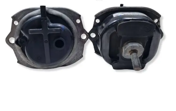 BMW X5 E70 Engine mount bracket P678441602 16004212