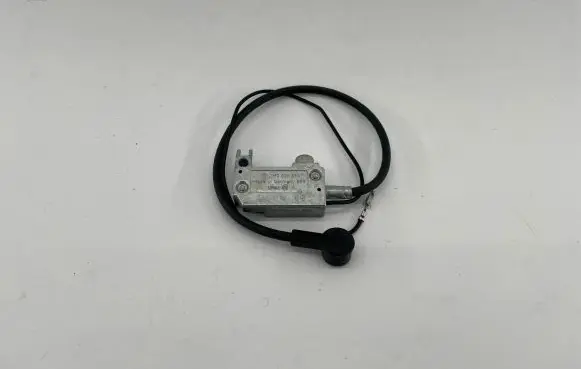 Volkswagen Golf IV Antenna control unit 1H0035551 7691290201