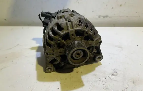 Citroen C3 Generator/alternator 9642879680 SG8B022