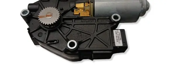 Peugeot 5008 Sunroof motor/actuator 2226117A