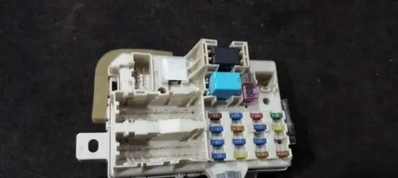 Mazda 6 Fuse box set