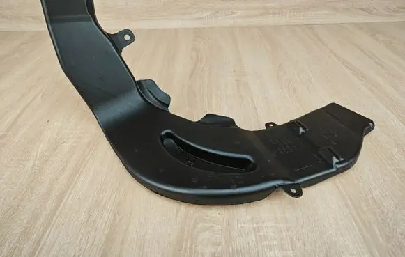 BMW 4 G22 G23 G24 G26 Cabin air duct channel 7443137