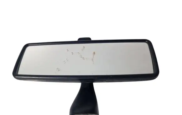 Rear view mirror (interior)