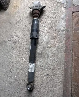 Rear shock absorber/damper