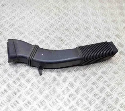 BMW 5 F10 F11 Air intake duct part 7811597