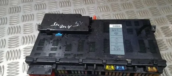 BMW X5 E53 Fuse box set 8380409 8380407