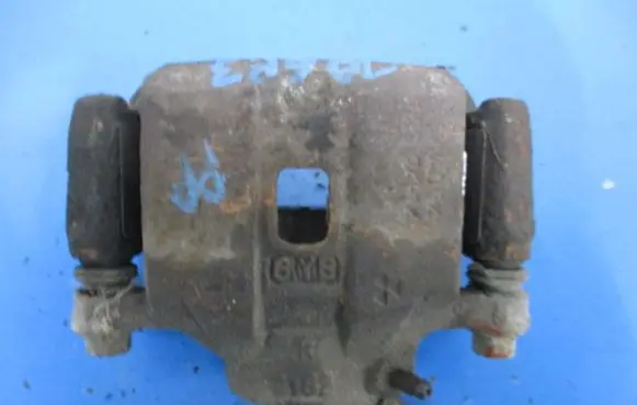 Mitsubishi Space Wagon Front brake caliper