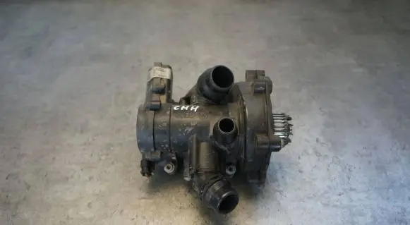 Thermostat/thermostat housing