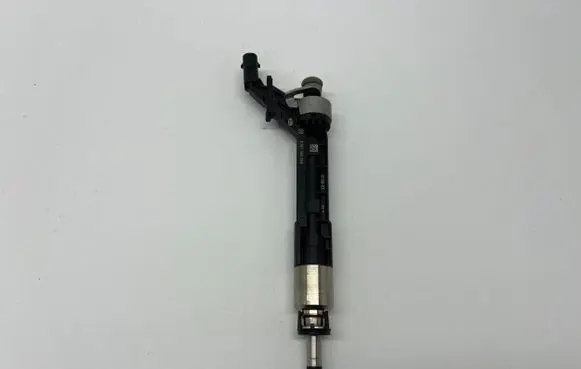 Audi A4 S4 B9 8W Fuel injector 06M906036K 06M906A01
