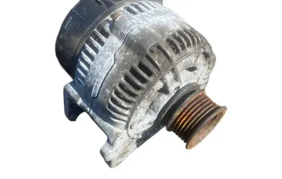 Volkswagen Golf III Generator/alternator 0123310001 02810