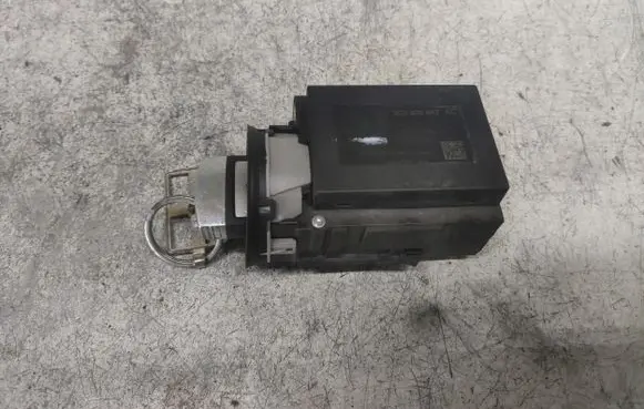 Volkswagen PASSAT B6 Ignition lock 3C0905843AC
