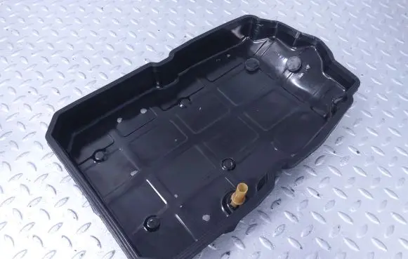 Mercedes-Benz R W251 Gearbox sump A2212700912 A2212701212