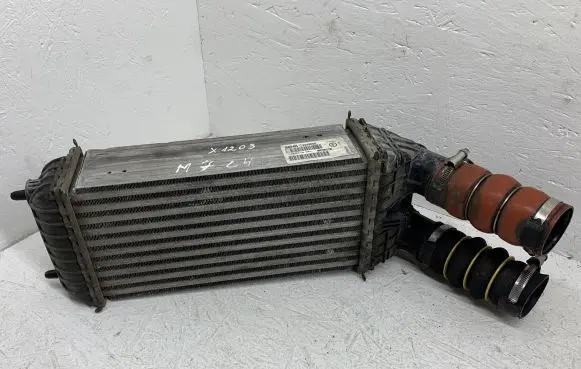 Citroen C4 Cactus Intercooler radiator 9803900780