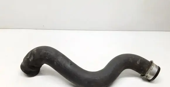Mercedes-Benz E W211 Engine coolant pipe/hose