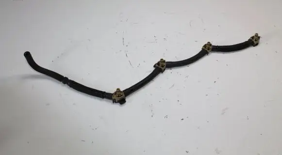 Volkswagen Golf VII Fuel return line/hose 04L130235J