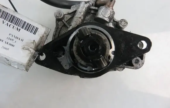 Fiat Panda II Vacuum pump 