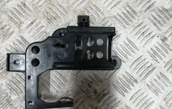 Citroen C3 Aircross Other engine bay part 981349178A