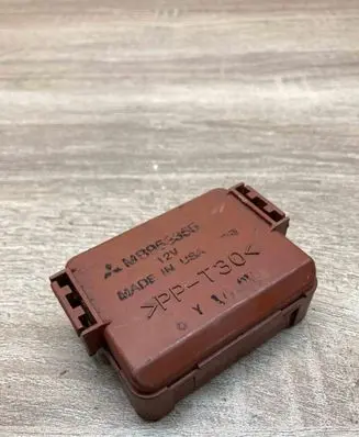 Mitsubishi Space Star Comfort/convenience module MB953355