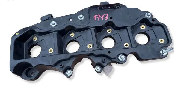 Volvo V60 Rocker cam cover 31349353 B4164T