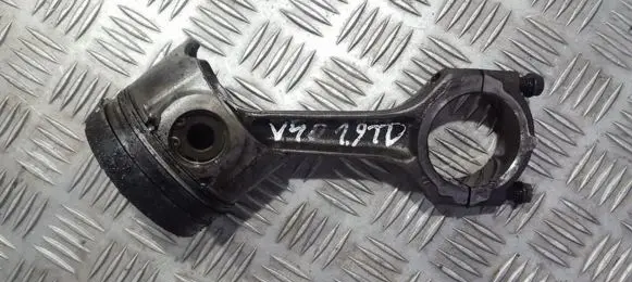 Volvo S40, V40 Piston with connecting rod