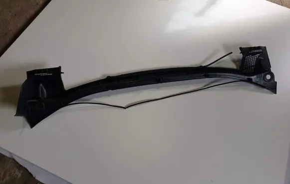 Opel Zafira A Windshield/front glass wiper blade 90587352 1836064