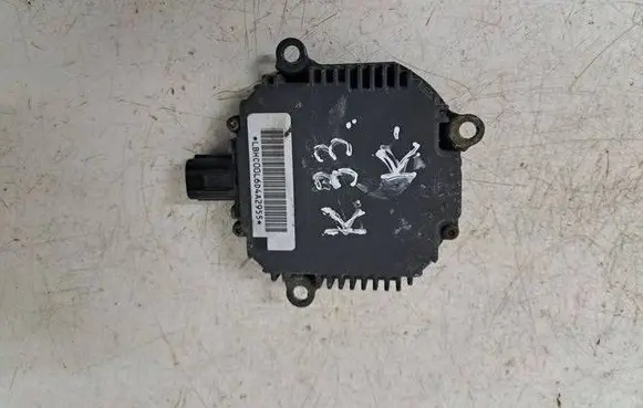 Honda Civic Headlight ballast module Xenon LBHC00L6D4A2955