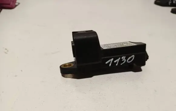 Audi A6 S6 C5 4B Airbag deployment crash/impact sensor 4B0959643B 110900 023060KHC6VB