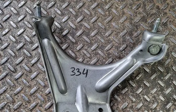 Muffler mount bracket/holder