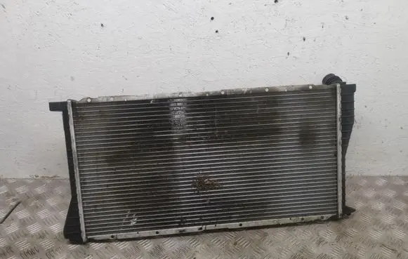 Coolant radiator