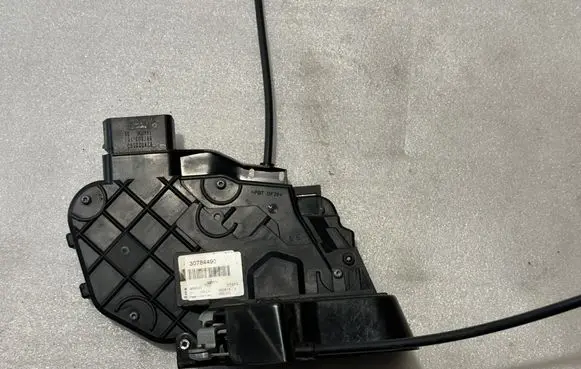 Rear door lock