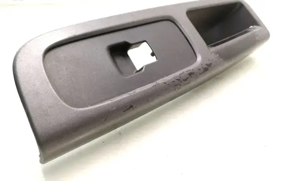 Volvo V50 Front door interior handle trim 8679474