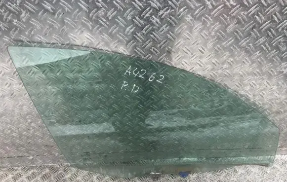 Nissan Almera N16 Front door window glass four-door