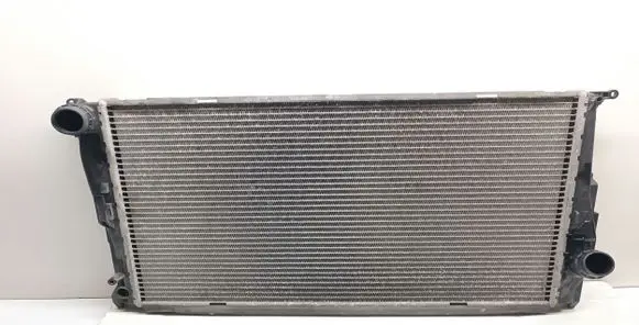 BMW 3 E92 E93 Coolant radiator 7801212