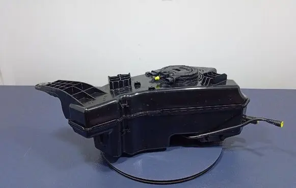 BMW X6 M AdBlue liquid reservoir 7440009