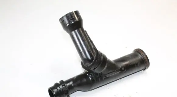 Audi A4 S4 B9 8W Engine coolant pipe/hose 04L121026R