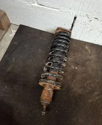 Mercedes-Benz ML W163 Rear shock absorber with coil spring