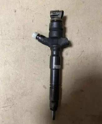 Toyota Hilux (AN120, AN130) Fuel injector 2367030450
