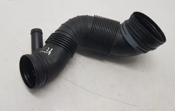 Skoda Yeti (5L) Air intake hose/pipe 3C0129654