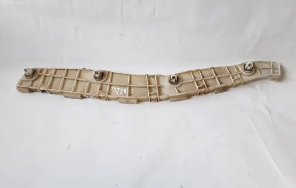 Mitsubishi Pajero Rear bumper mounting bracket 2J9G