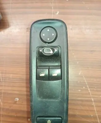 Citroen C8 Electric window control switch 14929130xt
