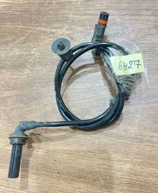 Mercedes-Benz E W212 ABS brake wheel speed sensor A2125400117