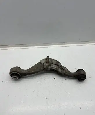 BMW 5 G30 G31 Rear control arm 6870535