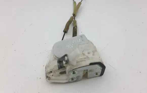 Mazda 6 Rear door lock GHR1
