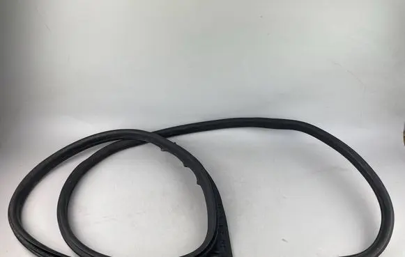 Mini One - Cooper F56 F55 Rubber seal front coupe door 5A4CF93