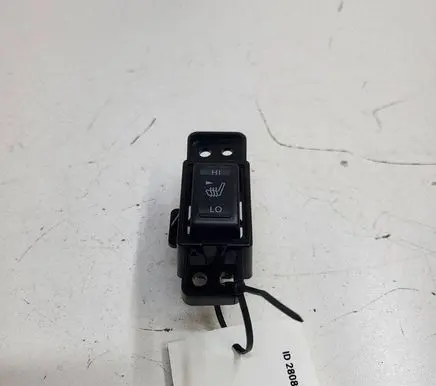 Nissan Leaf I (ZE0) Seat heating switch 689TB3NF0A